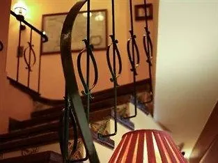 Grau Hotell 2*